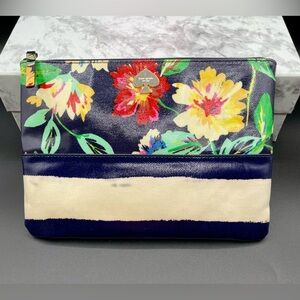 KATE SPADE N. Y. Willow-Road Gia Cosmetic Zipper Pouch.